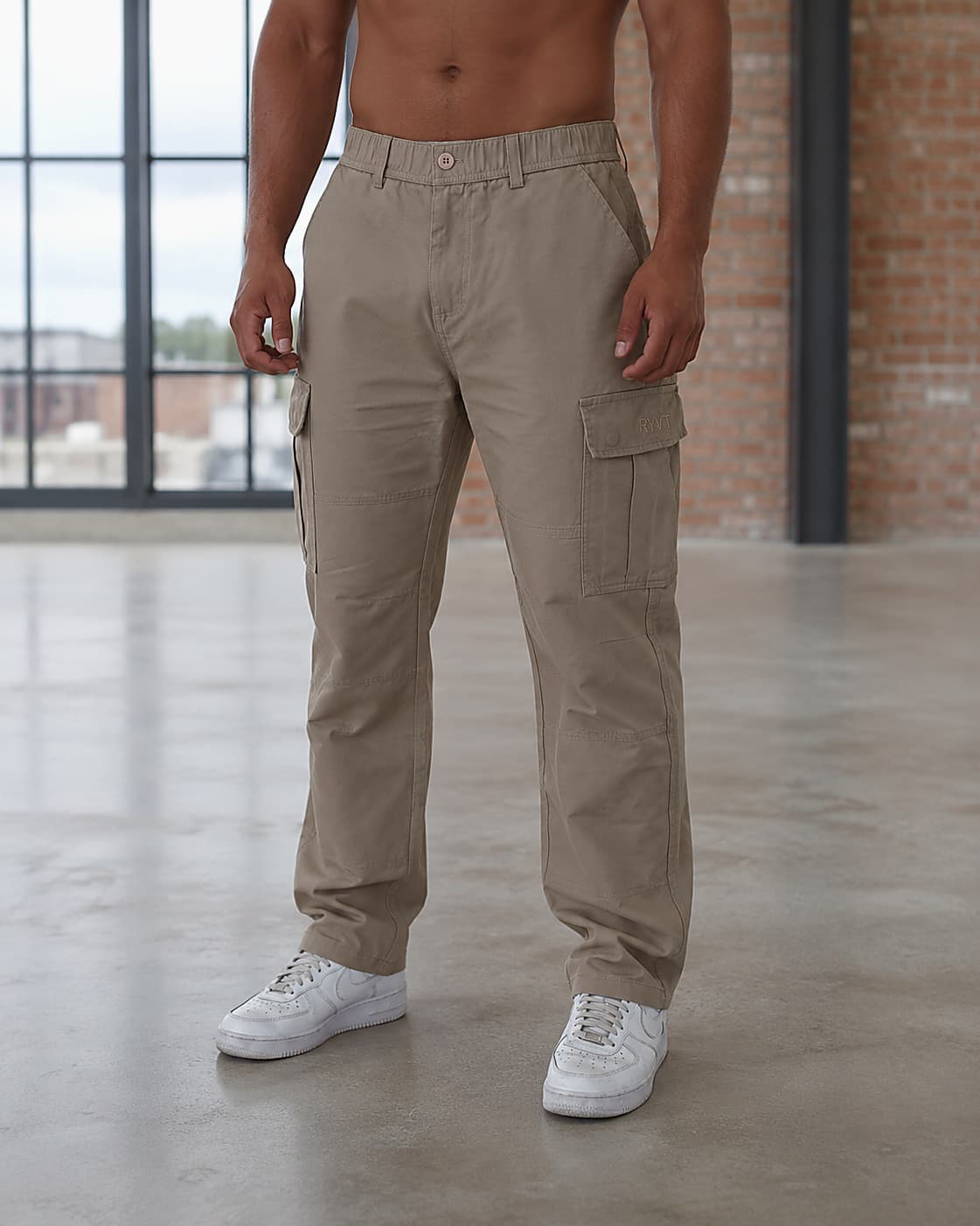 The Standard-Issue Cargo Pants